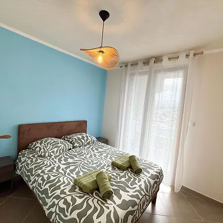 Azura - Climatise 2 Terrasse Vue Avec Parking Prive Gratuit Apartamento
